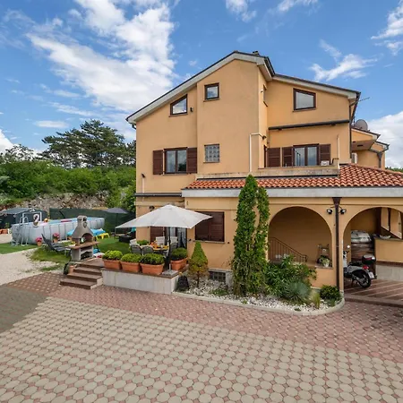 Beautiful In With Wifi Marinici (Primorsko-Goranska)