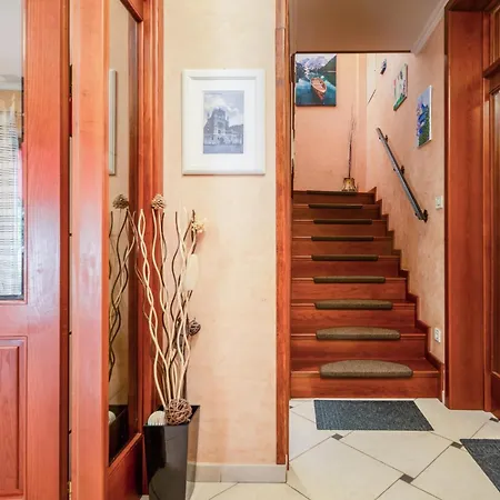 Casa vacanze Pet Friendly In With Kitchen