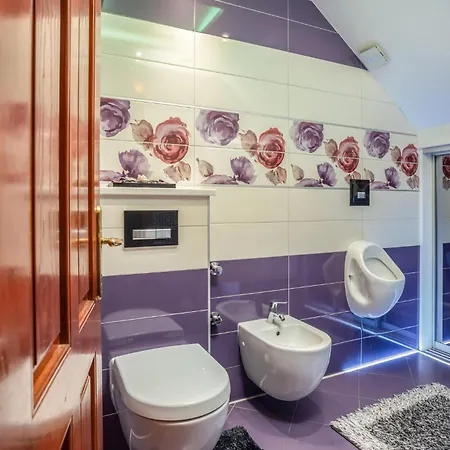 Holiday home Beautiful In With Wifi Marinici (Primorsko-Goranska)